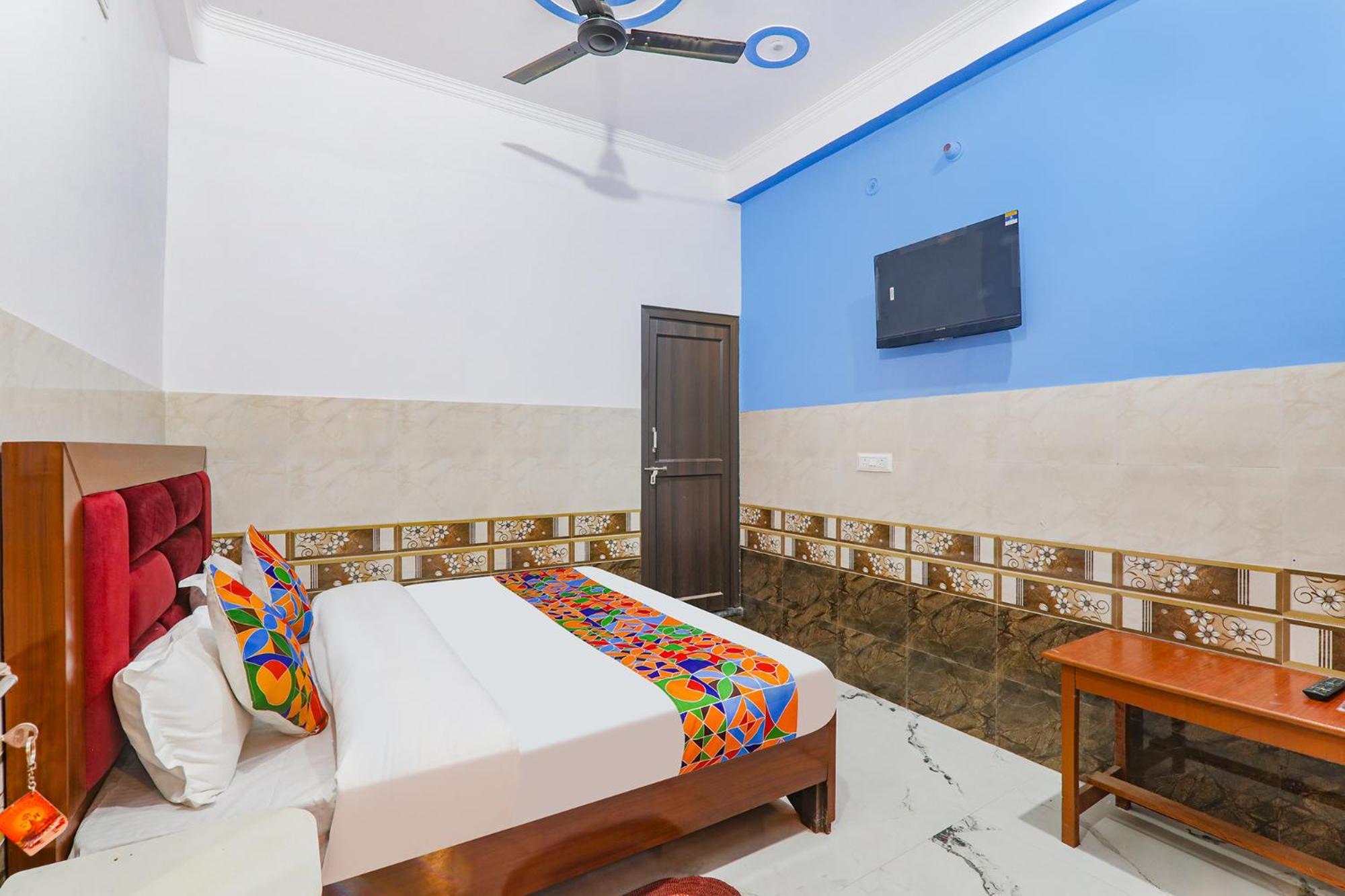 Fabexpress Shree Siya Raman - 500M From Shri Ram Janam Bhumi Hotell Ayodhya Exteriör bild